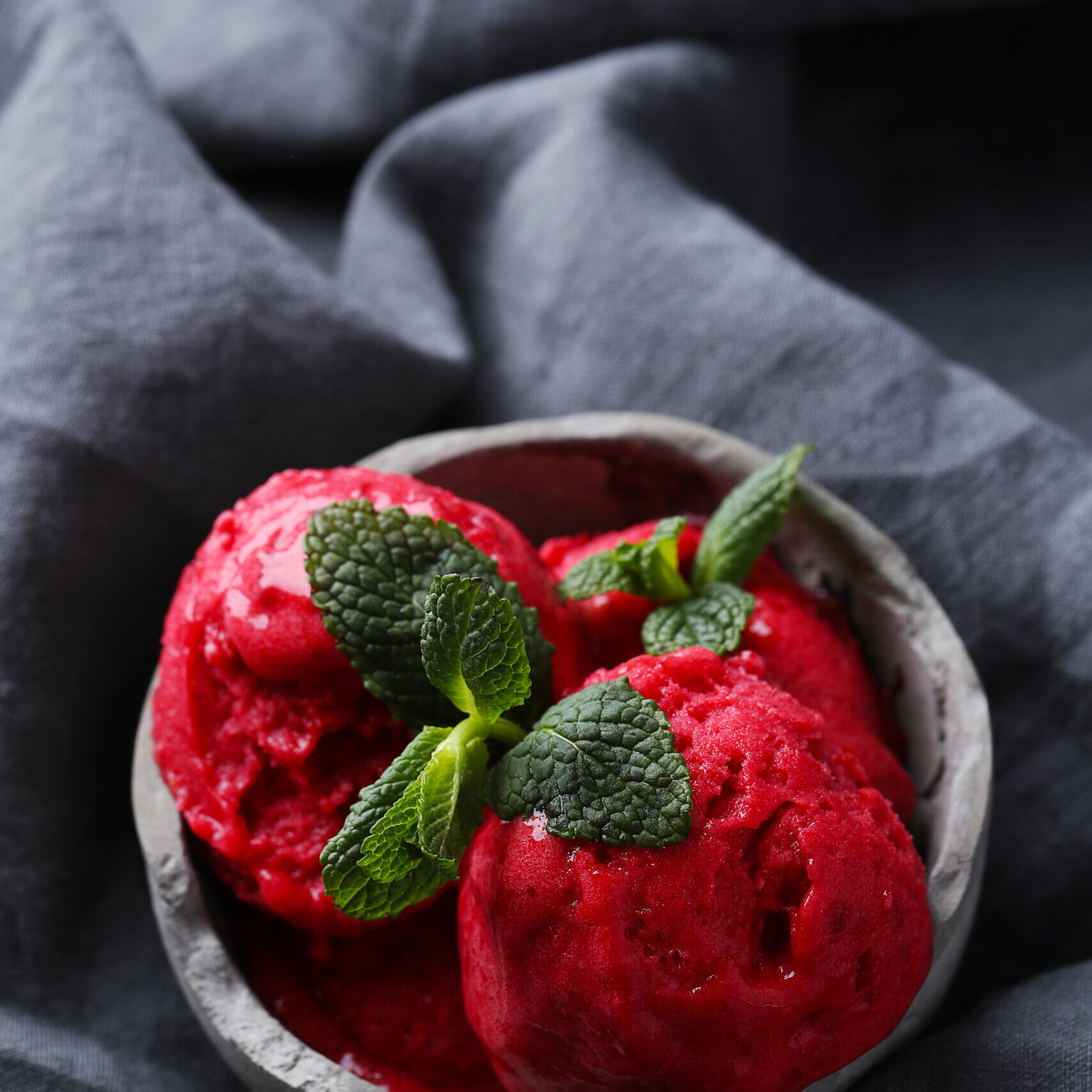 Ice cream. Delicious, strawberry gelato in a bowl